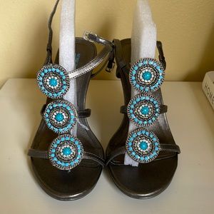 Kenneth Cole Reaction Pewter Sandals